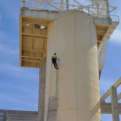 гидроструйная очистка ж/б конструкции